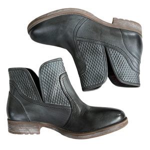 Stylish Black Ankle Boots for Women